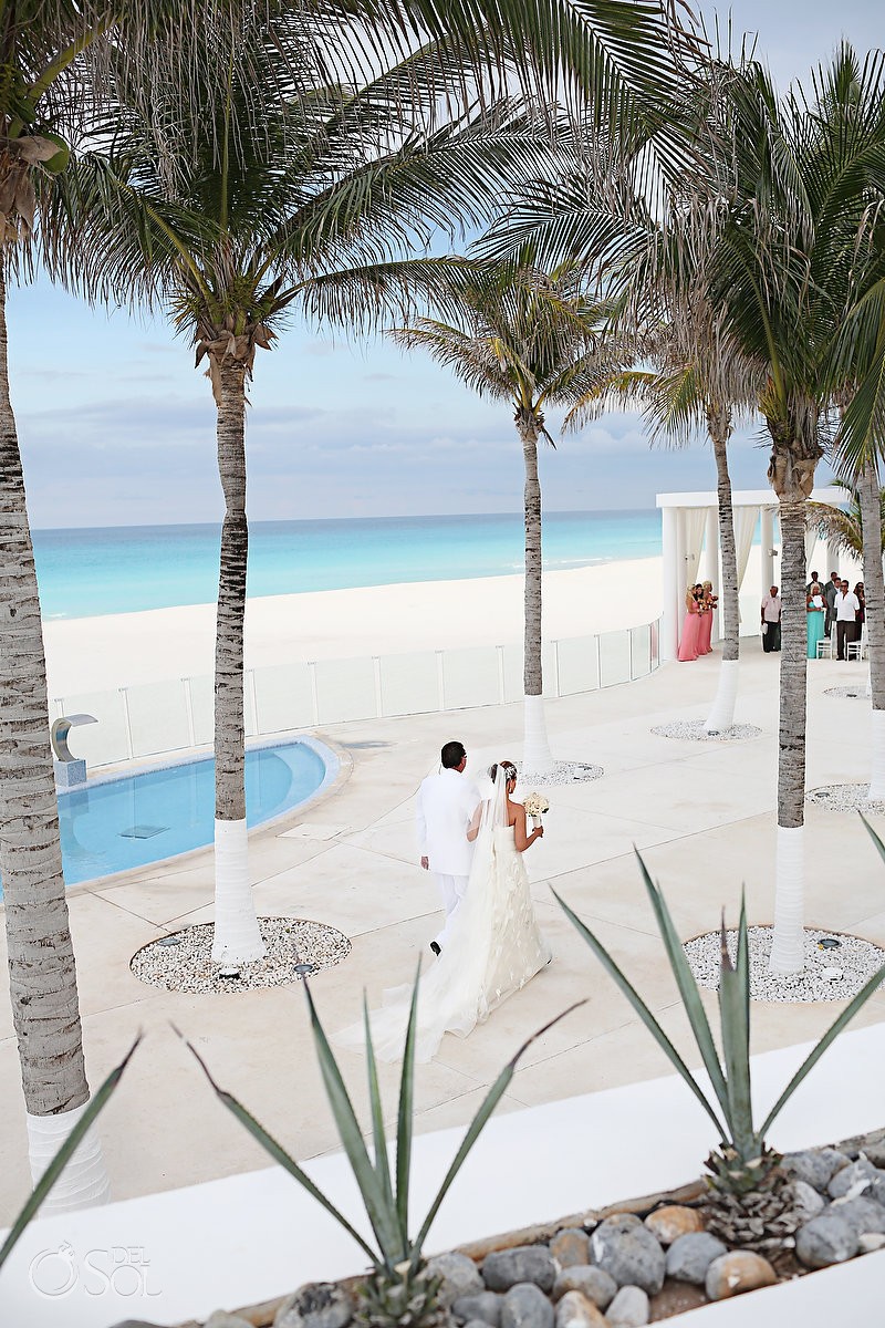 Cancun wedding at Le Blanc Resort Mexico