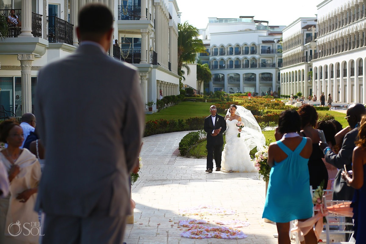 The-Royal-Playa-Del-Carmen-Gazebo-Weddin