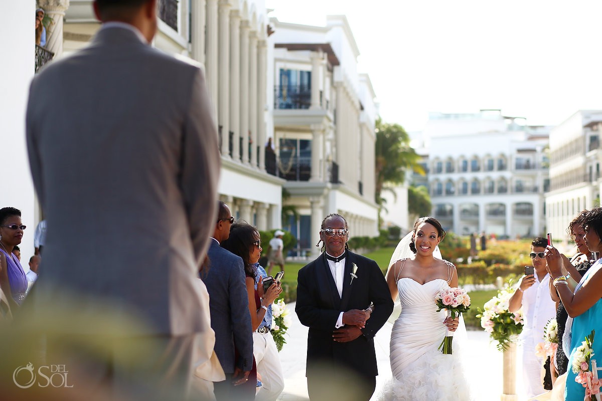 The-Royal-Playa-Del-Carmen-Gazebo-Weddin