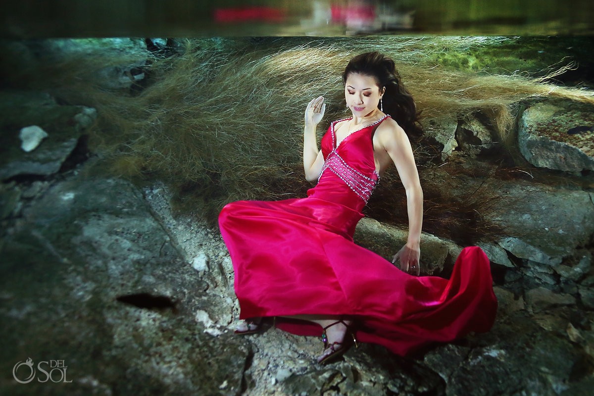 Riviera Maya photography underwater trash the dress cenote