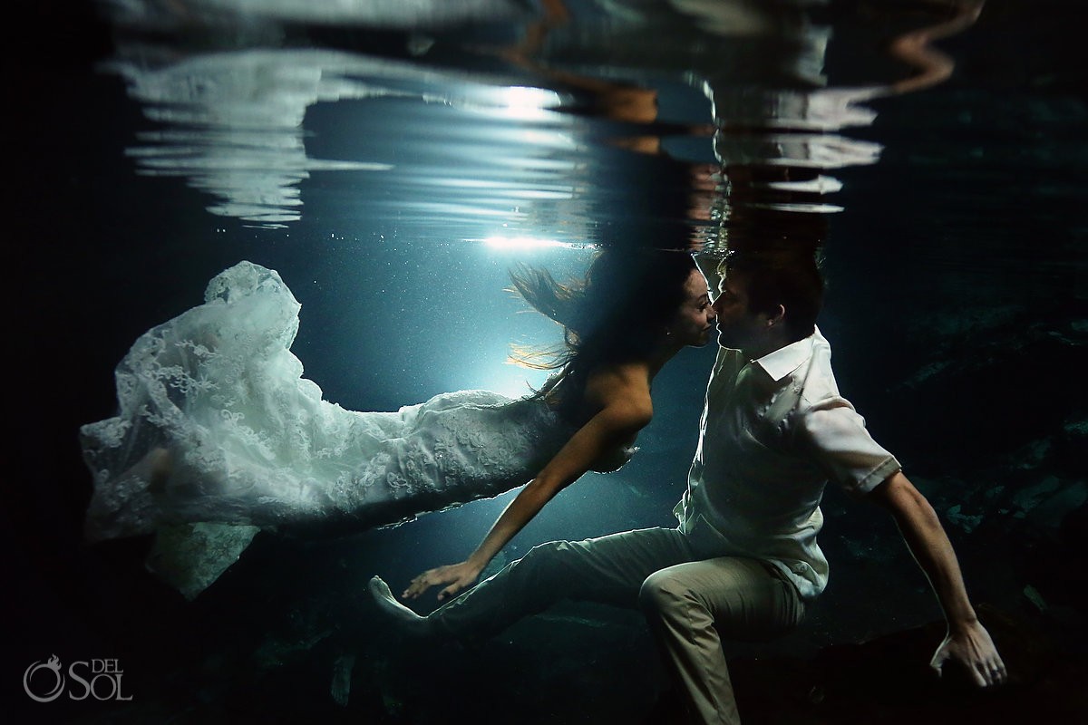 Riviera Maya underwater trash the dress photography