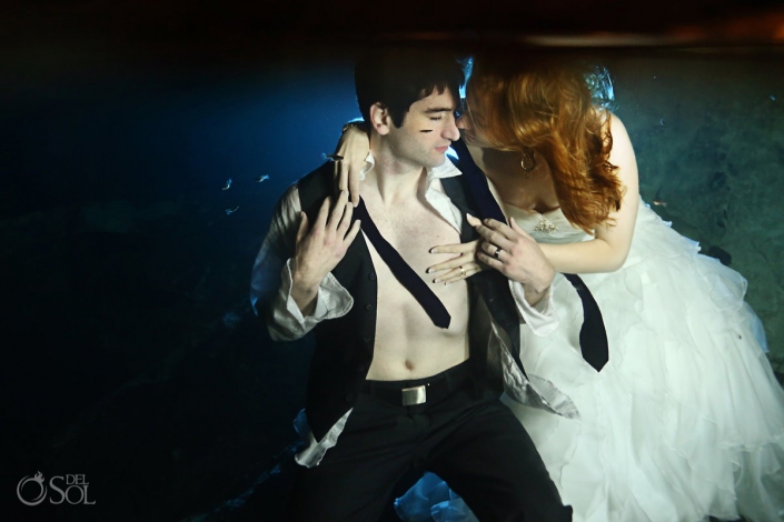 Riviera Maya underwater trash the dress photography mexico