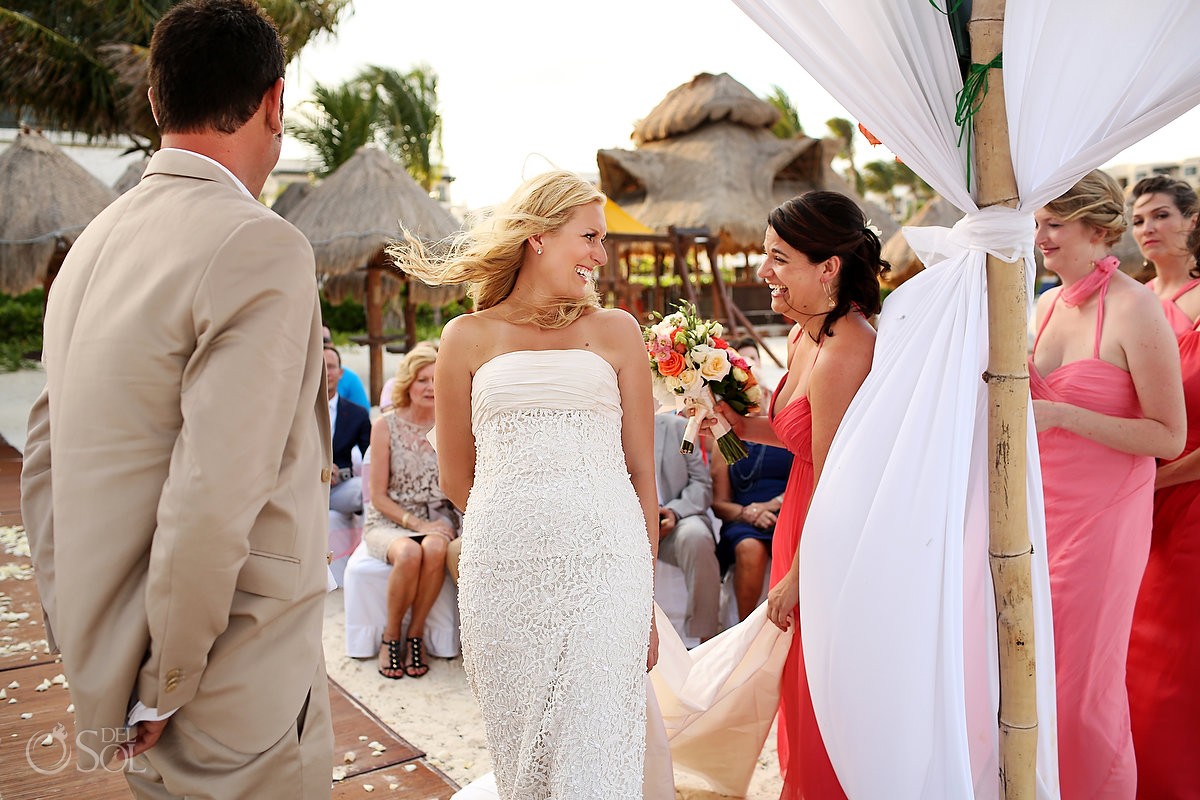 Destination beach wedding at Dreams Riviera Cancun, Mexico