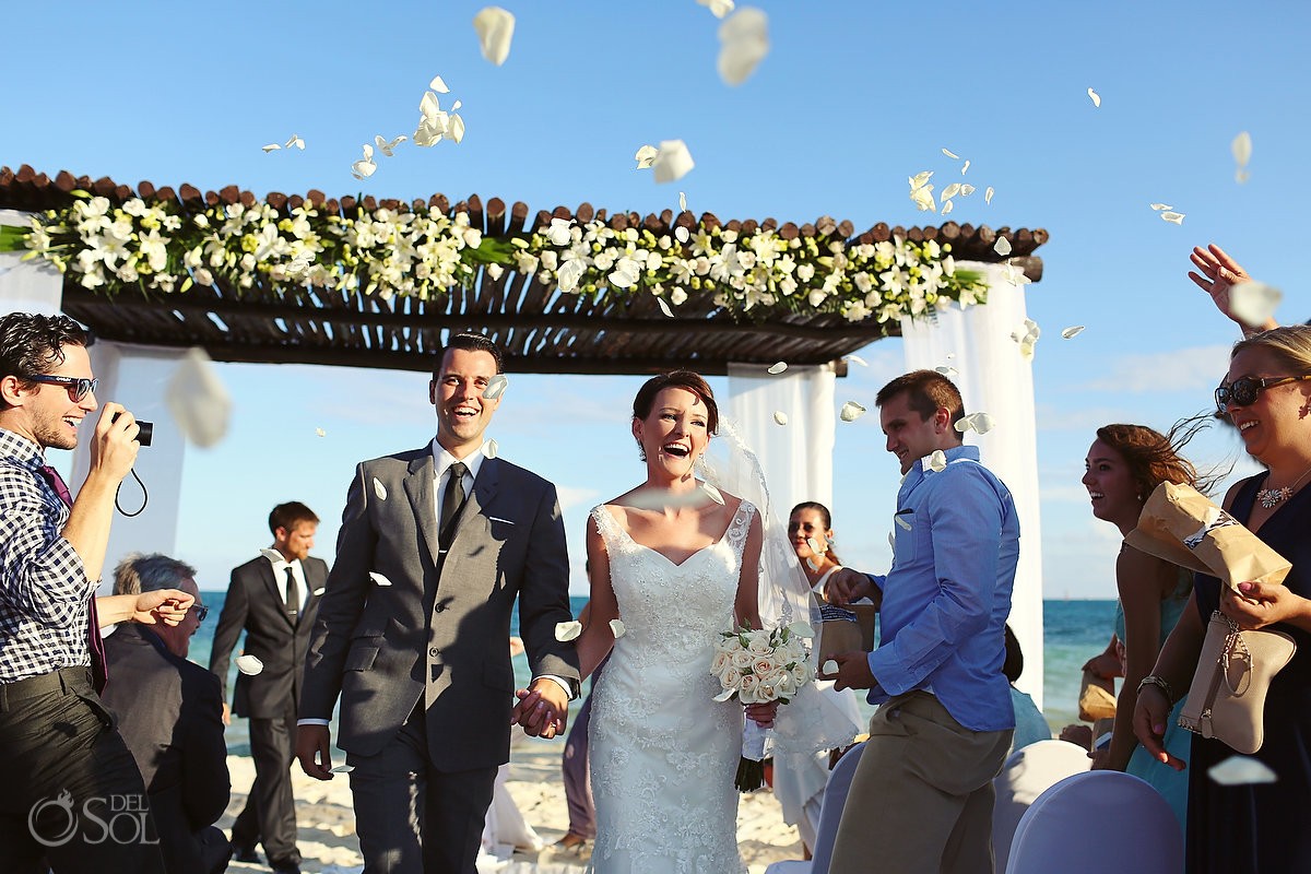 beach wedding Secrets Capri Playa del Carmen #Aworldofitsown