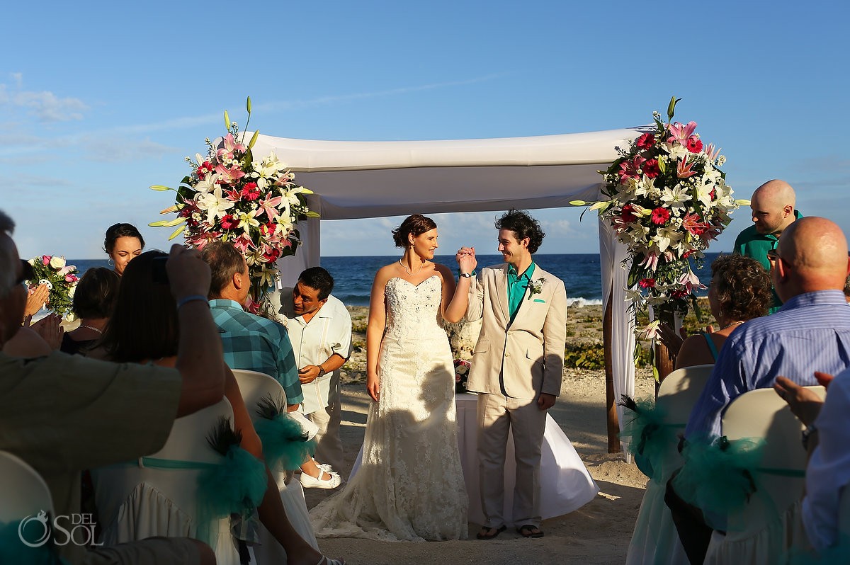 Beach wedding Riviera Maya Grand Sirenis Resort Mexico Del Sol Photography