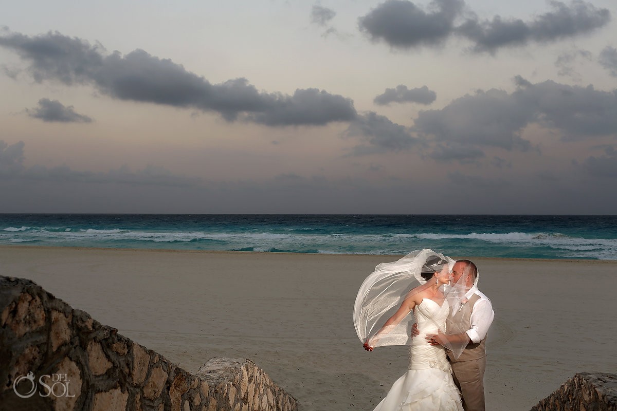 Destination wedding Iberostar Cancun Mexico Del Sol Photography