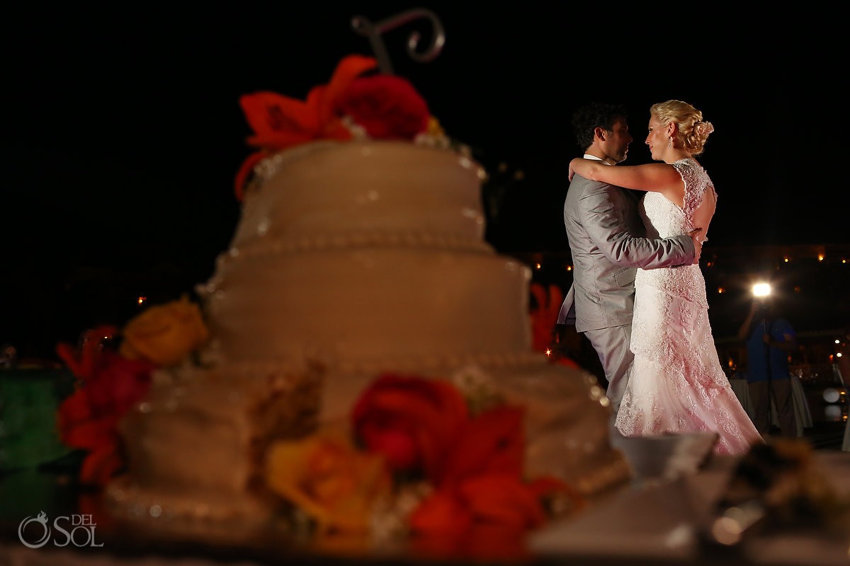 Riviera Cancun Wedding Secrets Capri cake