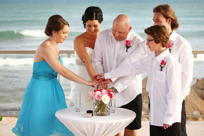 include your children in your wedding ceremony at Now Jade Riviera Cancun #Familytravel