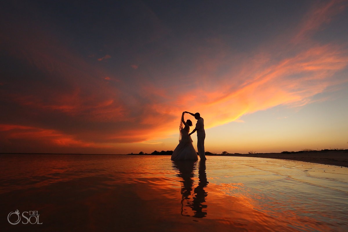 Sunset in Rio Lagartos Yucatan Romance Travel !  #ExperienciasInfinitas