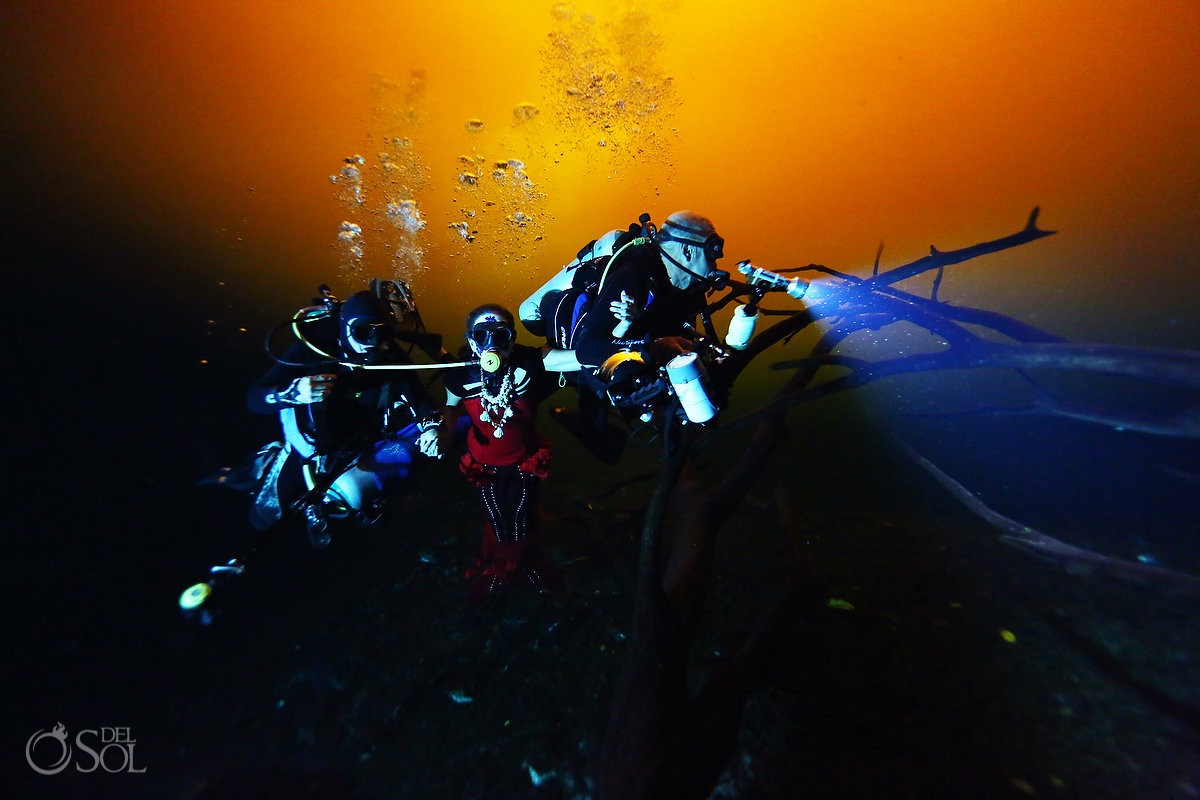 Behind the scenes backstage high concept art mermaid cenote fashion underwater photoshoot