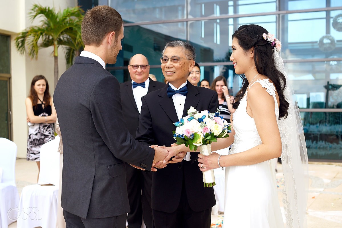 Presentation bride, terrace Wedding Live Aqua Cancun, Mexico