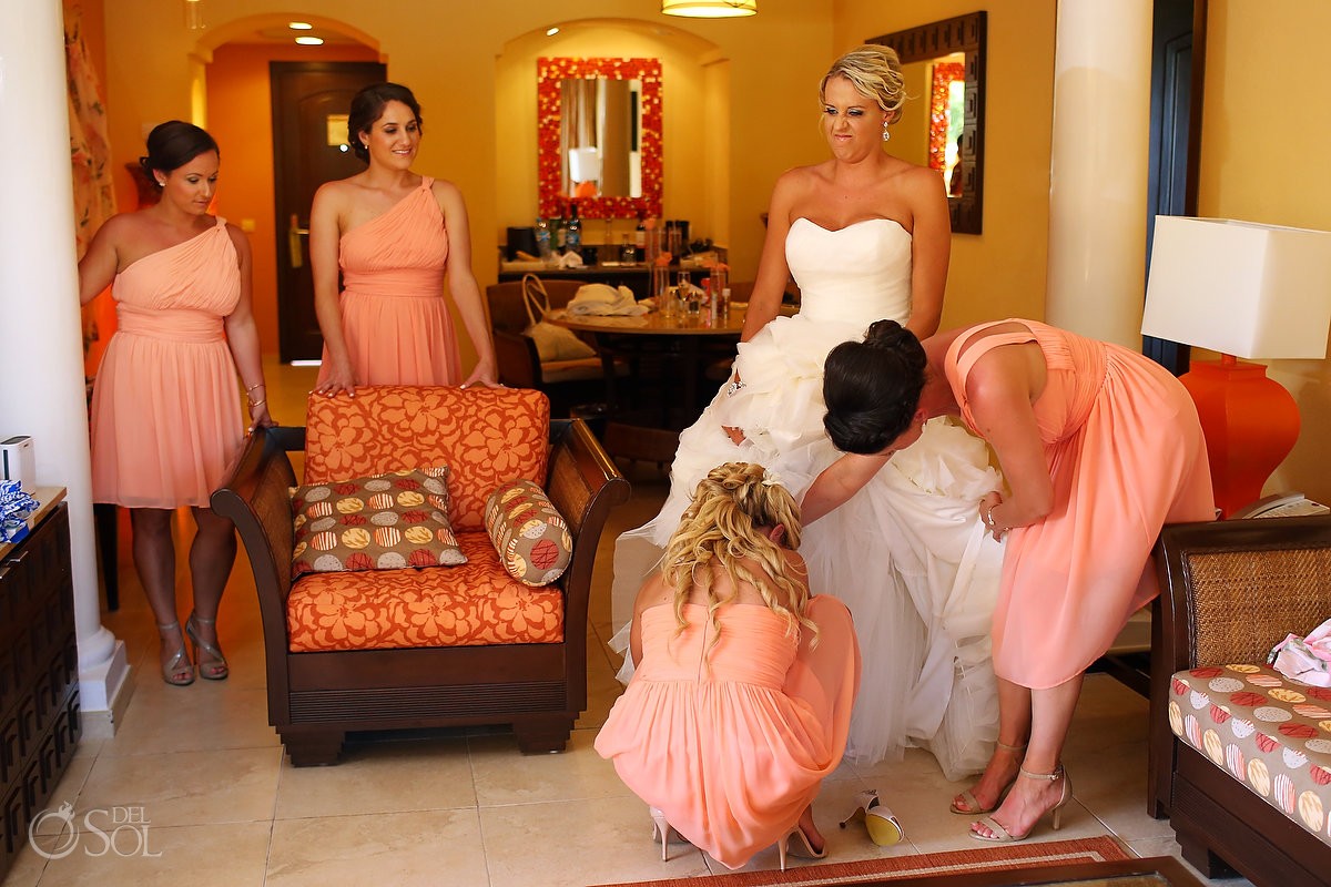 funny wedding photo bride getting ready Destination Wedding Barceló Maya Palace Deluxe, Riviera Maya, Mexico