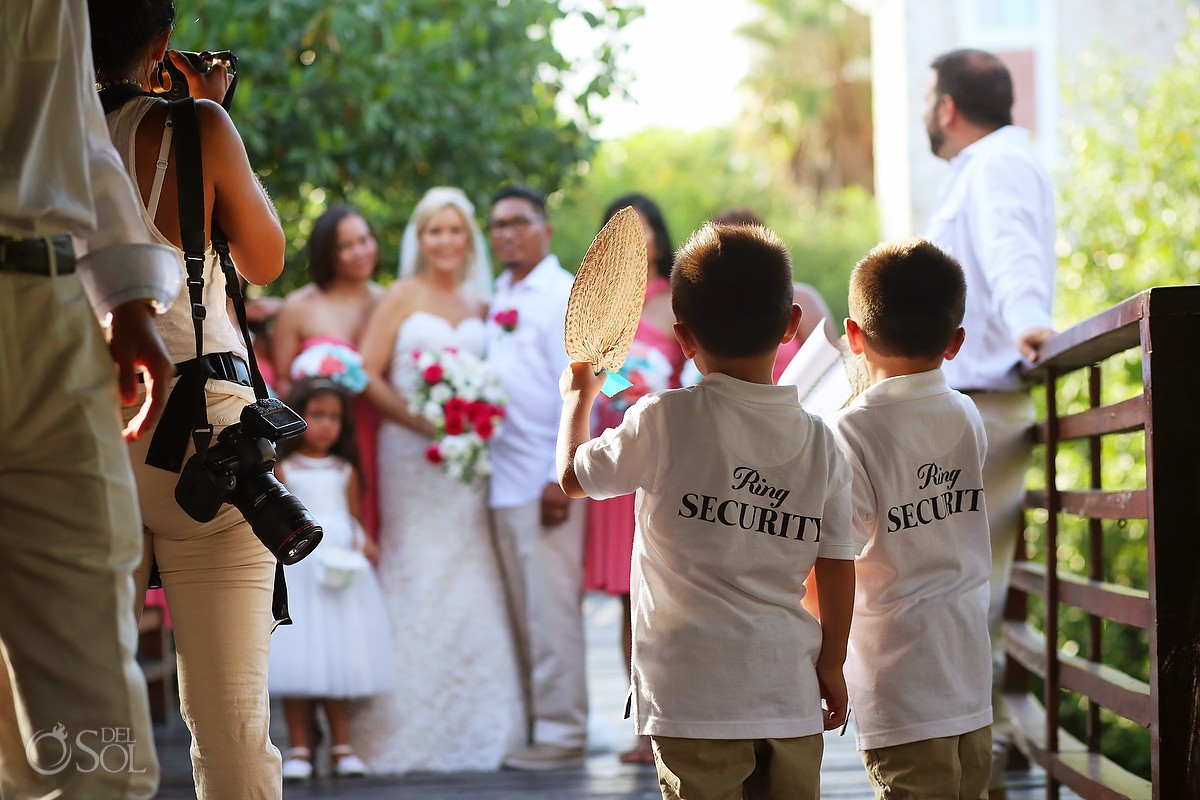 wedding photojournalism at Grand Sunset Princess, Riviera Maya, Mexico.
