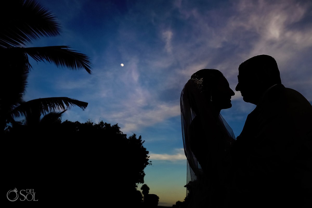 full moon silhouette destination wedding portrait Paradisus La Esmeralda, Playa del Carmen, Mexico