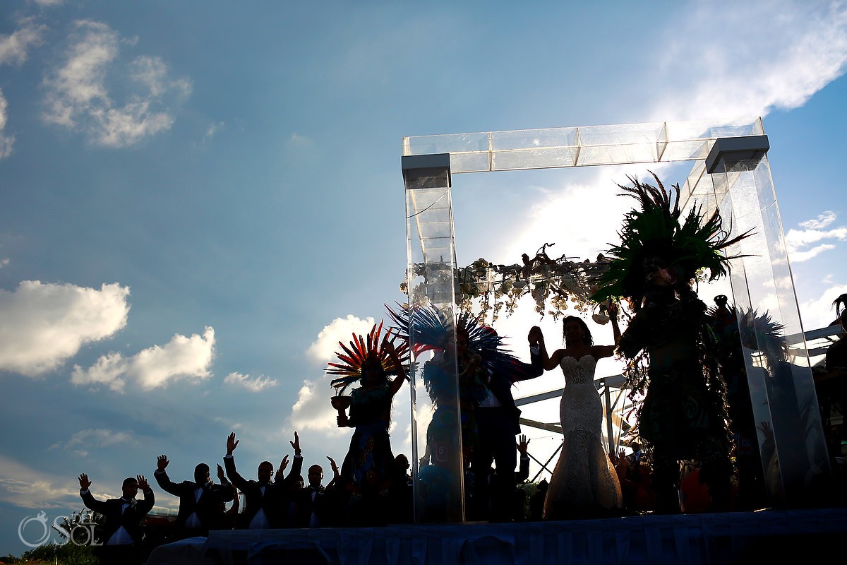 Kay Club wedding Creative mayan ceremony silhouette Bahia Petempich Cancun Mexico