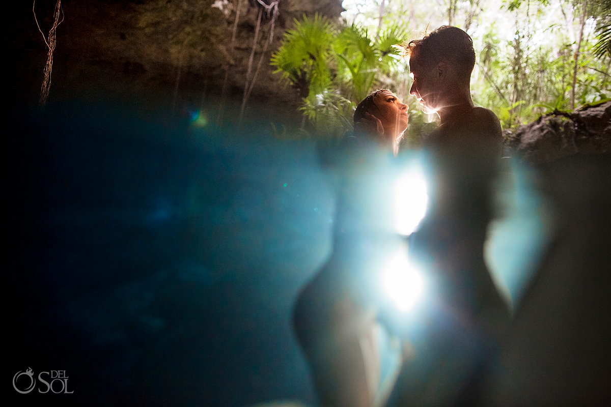 Fine art Underwater wedding photography cenote trash the dress riviera Maya Mexico