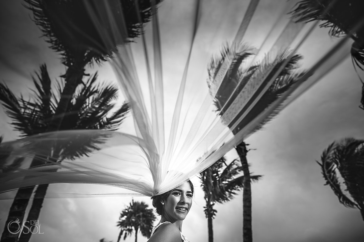 Long Tulle Veil Bride Black White Bride Portrait Palms Trees Windy Sandos Caracol Eco Resort Playa del Carmen