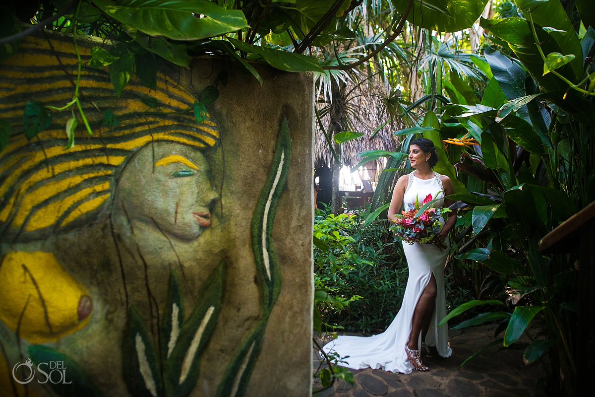 Hindu Bride Photo sueño del mar bed and breakfast Tamarindo Costa Rica 