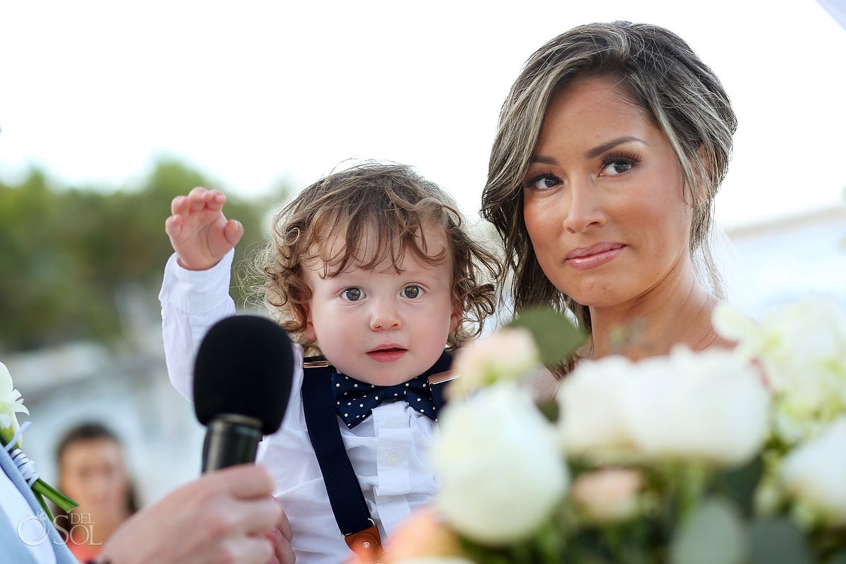 kids on wedding ceremony 