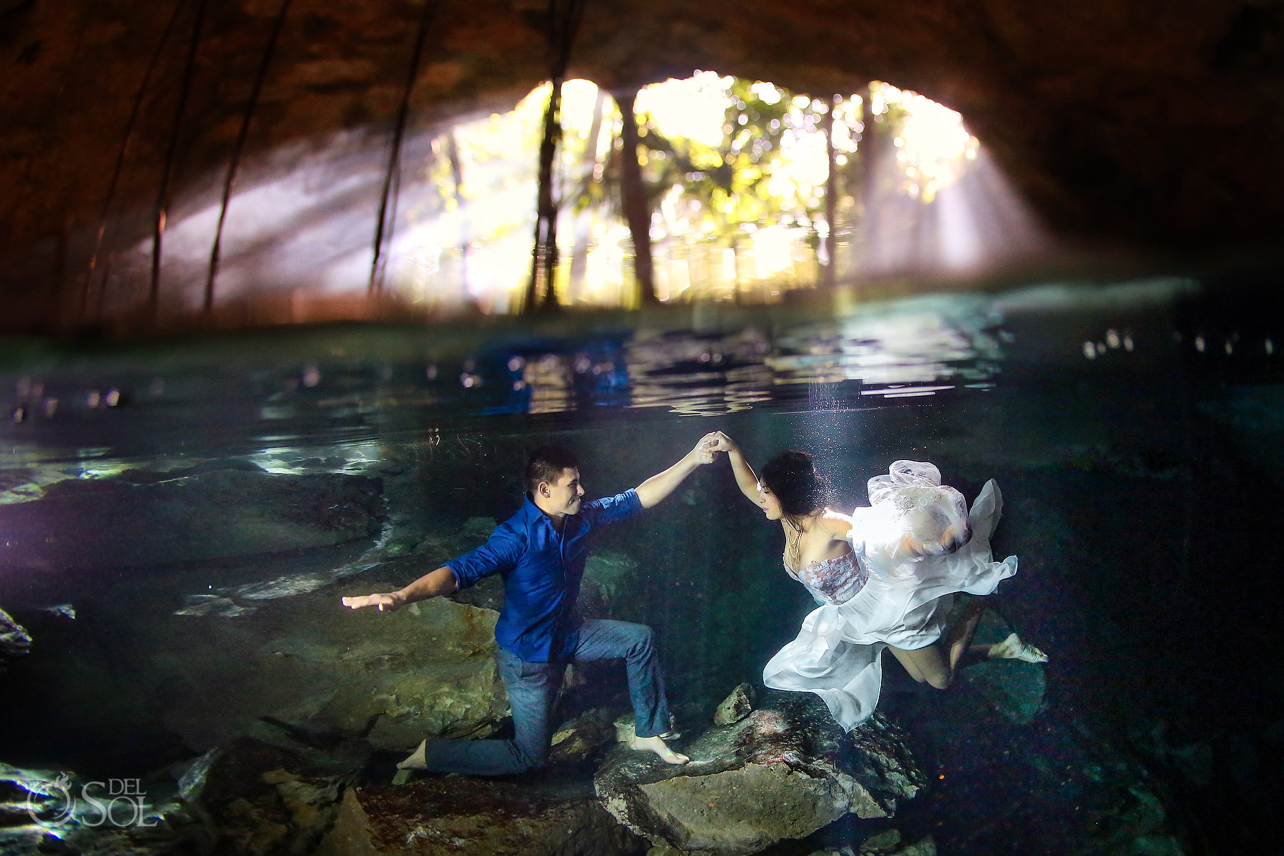 underwater art photography Jungle boudoir couple Trash the Dress