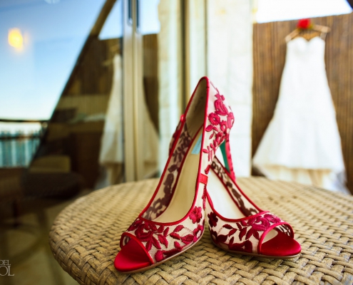 bridal red shoes Dreams Riviera Cancun wedding