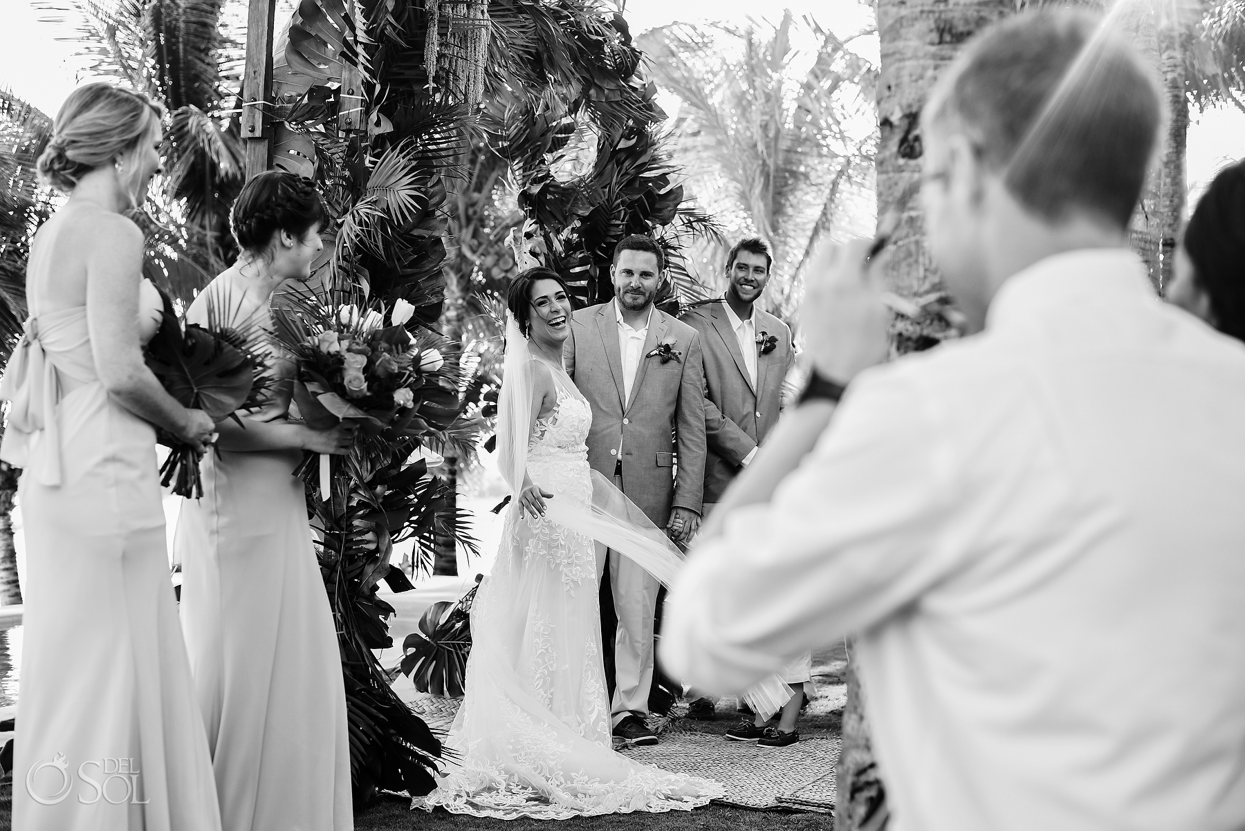 laughing marry ceremony Black and white documentary photography riviera maya villa wedding