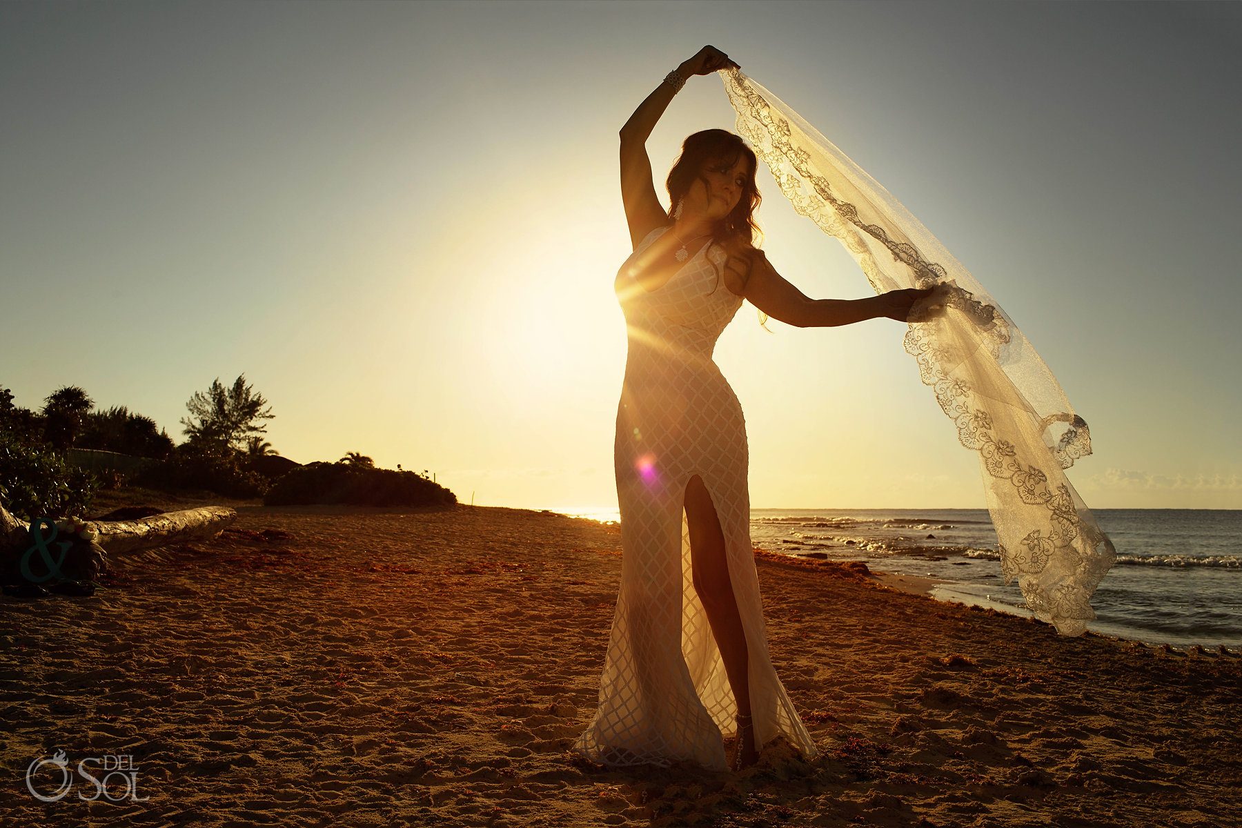 sunrise trash the dress photography Playa del Carmen, Mexico