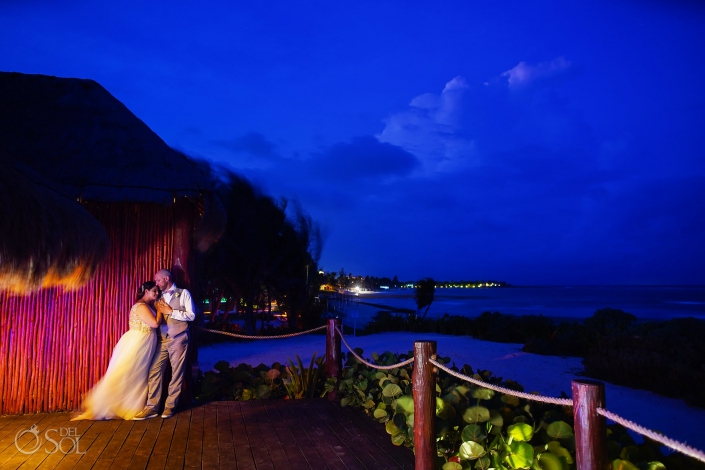 Mariela+Barry, Wedding at Akumal Bay Beach Resort Mexico , Riviera Maya, Mexico. Photos by del Sol Photography.