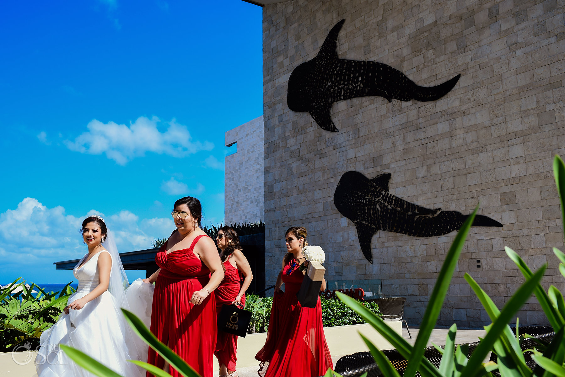 Bride and bridesmaids entrance Grand Hyatt Playa del Carmen