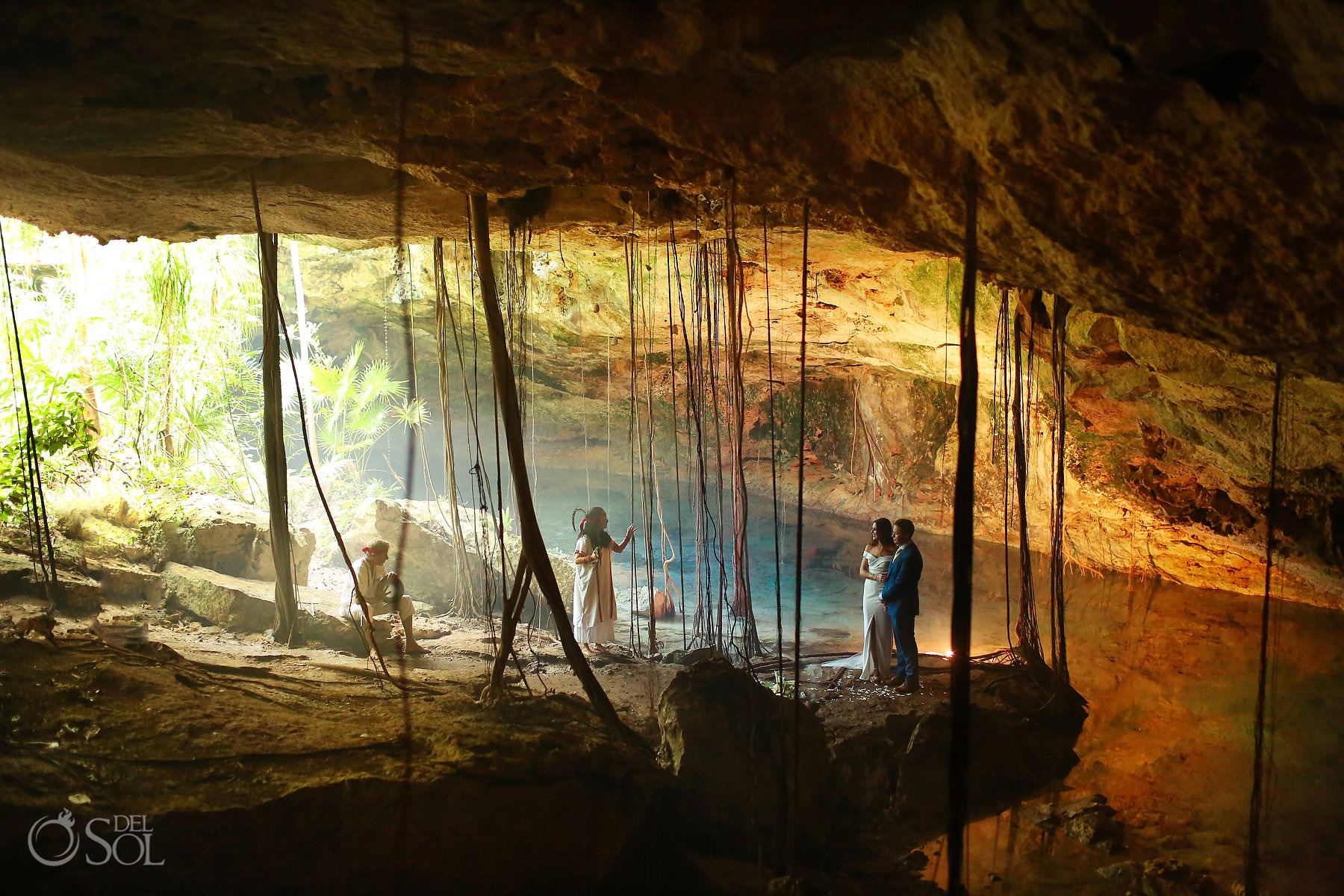 elope in Mexico in a Cenote ceremonies Tulum