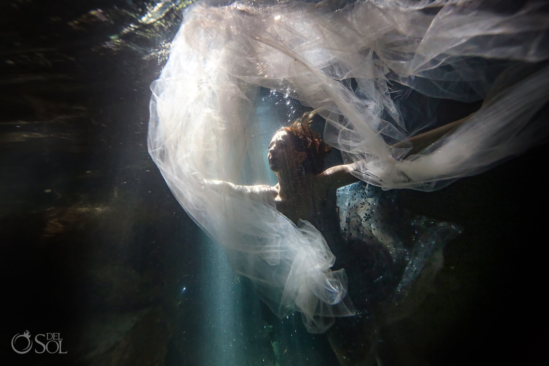bride trash the dress eloping in cenotes in mexico