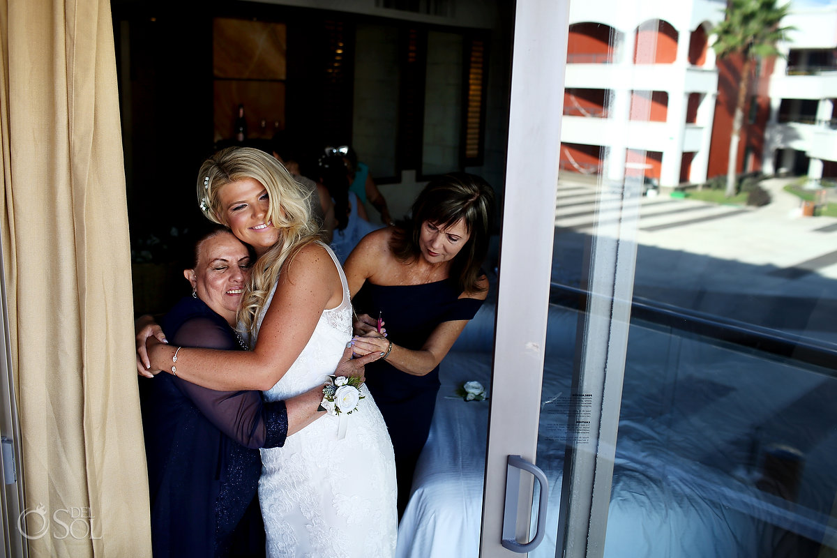 Bride getting ready Hard Rock Riviera Maya Hacienda