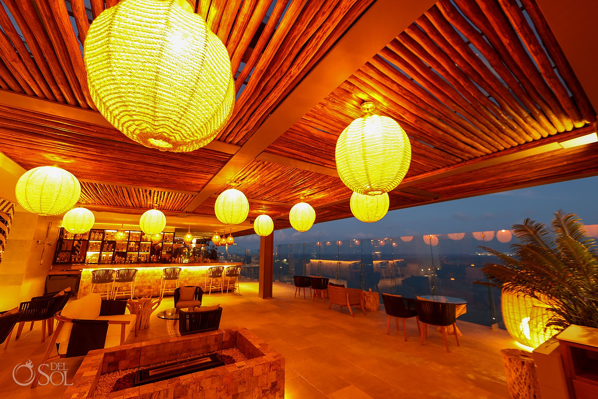 Dreams Vista Bluewater Grill Rooftop Restaurant