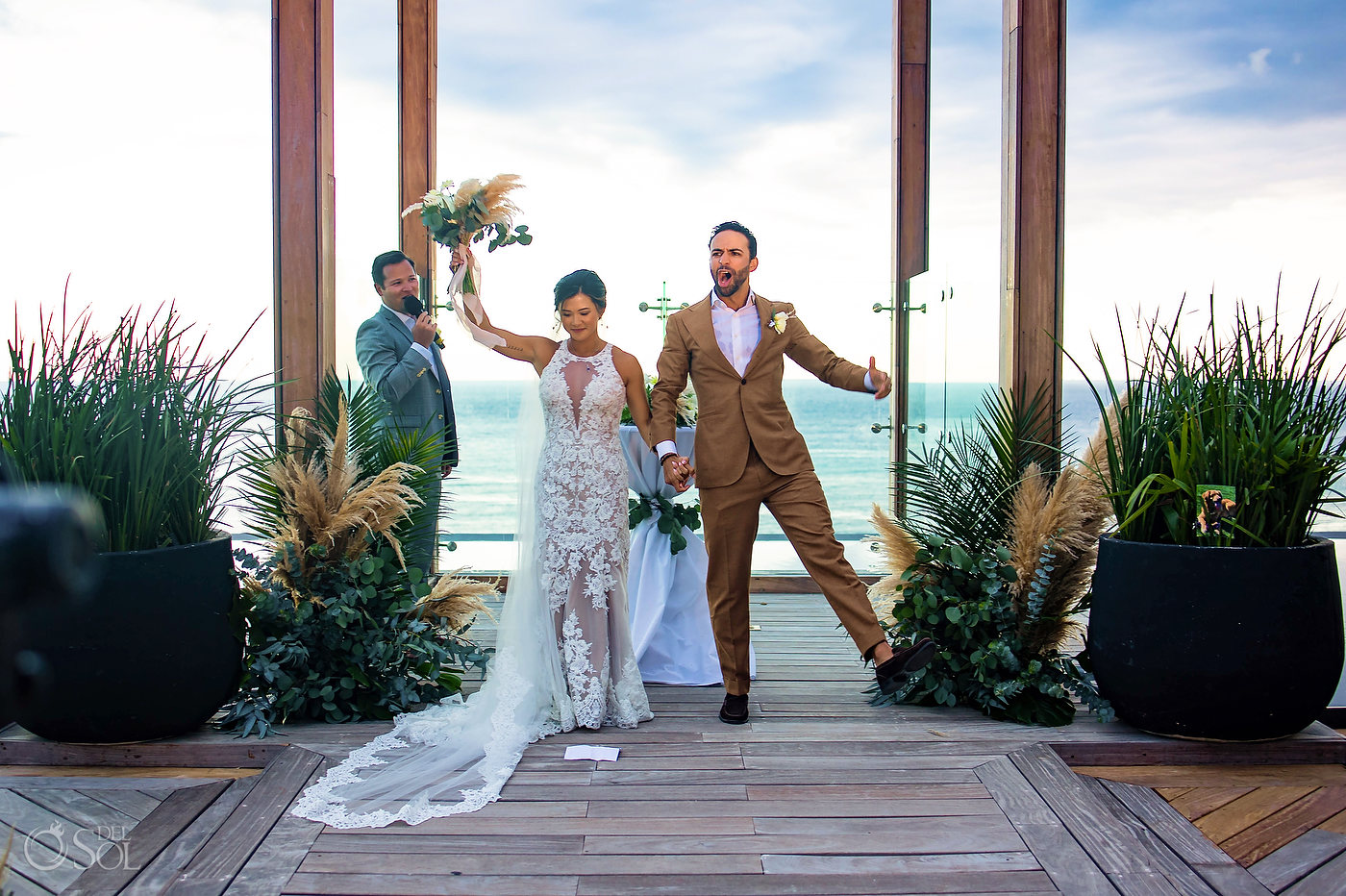 Secrets Moxche Sky Wedding Gazebo