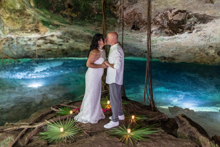 first kiss cenote vow renewal