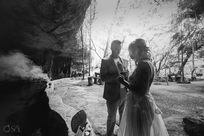 Cenote vow renewal ceremony in Mexico