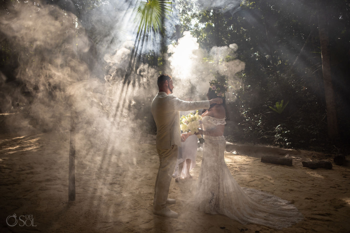 Epic cenote wedding location in Mexico chosen for an intimate micro wedding experience