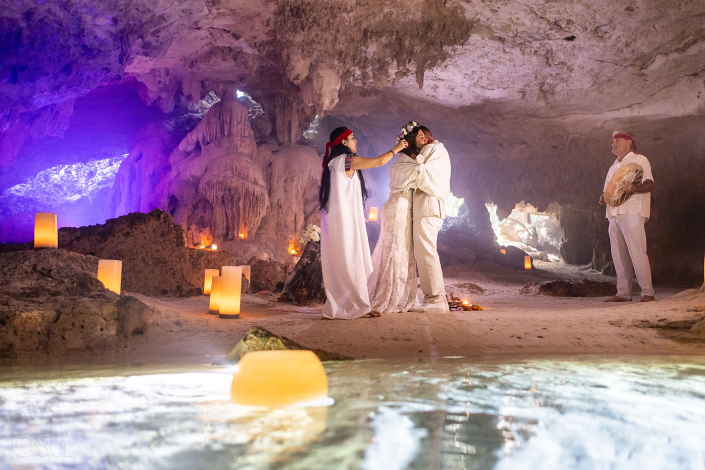 Epic cenote wedding location in Mexico chosen for an intimate micro wedding experience